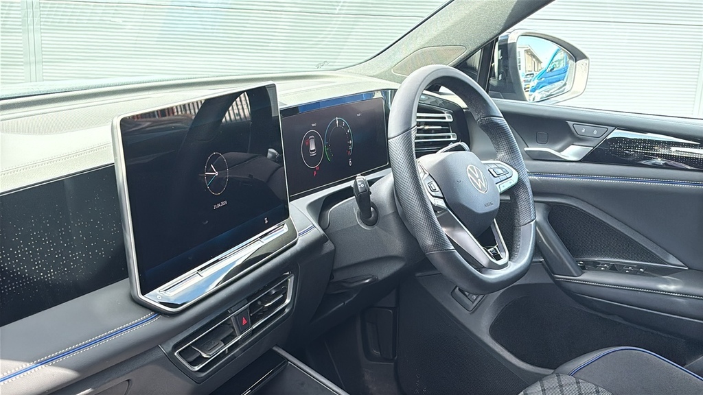 Volkswagen Tiguan 1.5 Tsi 272 Ehybrid R-line Dsg 272 Ps KP75NZS Silver #2