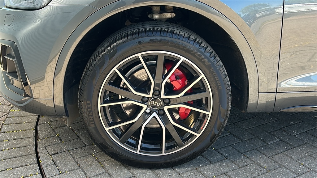 Audi Q5 40 Tdi Quattro Edition 1 S Tronic 204 Ps RJ22UUR Grey #5
