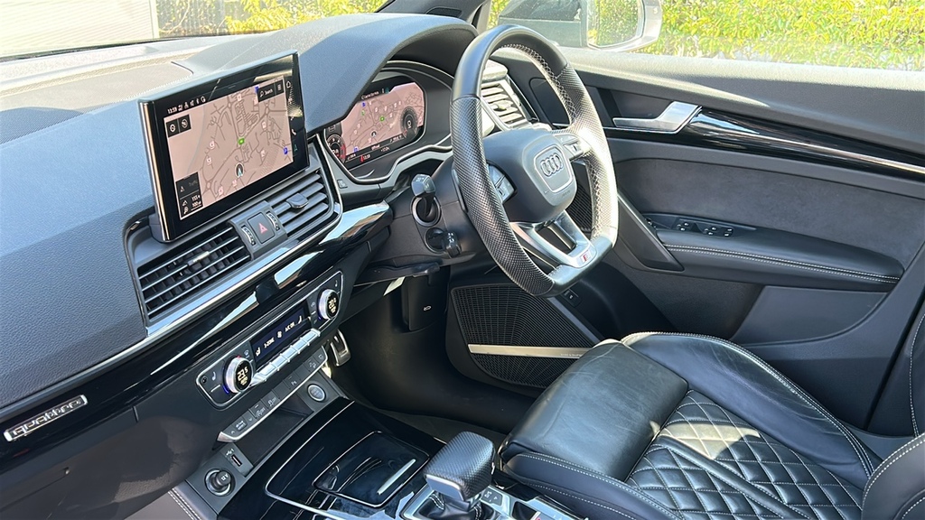 Audi Q5 40 Tdi Quattro Edition 1 S Tronic 204 Ps RJ22UUR Grey #2