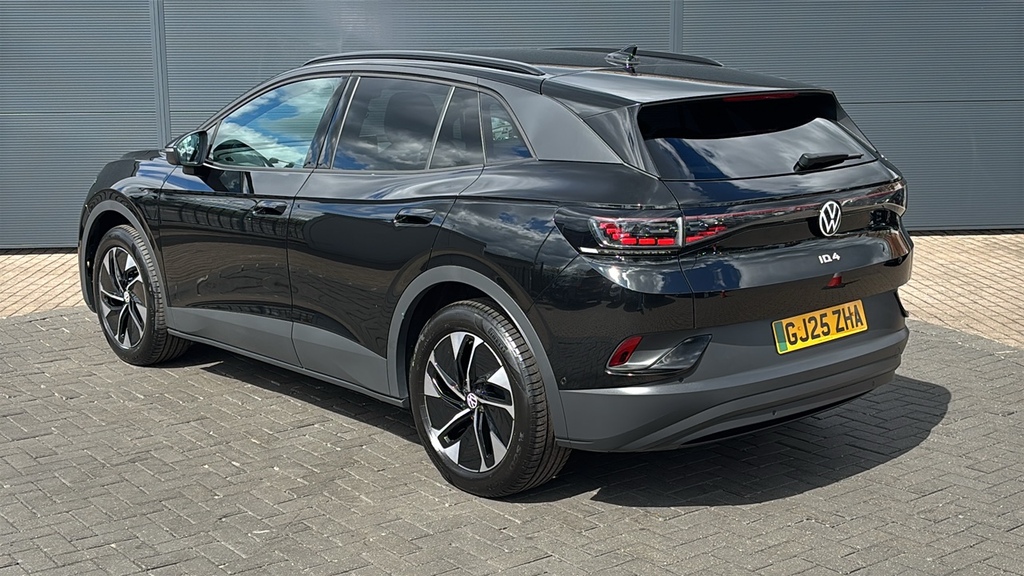 Volkswagen ID.4 210Kw Match Pro 77Kwh 286 Ps GJ25ZHA Black #3