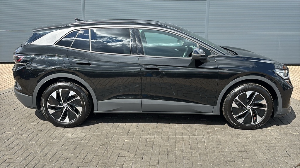 Volkswagen ID.4 210Kw Match Pro 77Kwh 286 Ps GJ25ZHA Black #4