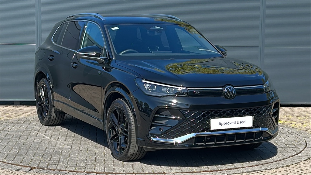 Volkswagen Tiguan 1.5 Etsi 150 R-line Dsg 150 Ps Black