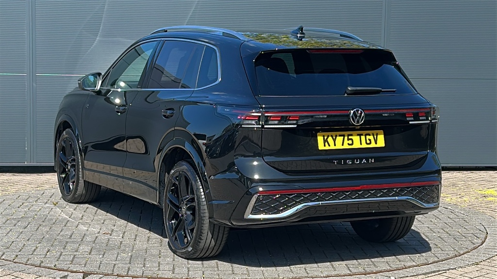 Volkswagen Tiguan 1.5 Etsi 150 R-line Dsg 150 Ps KY75TGV Black #3