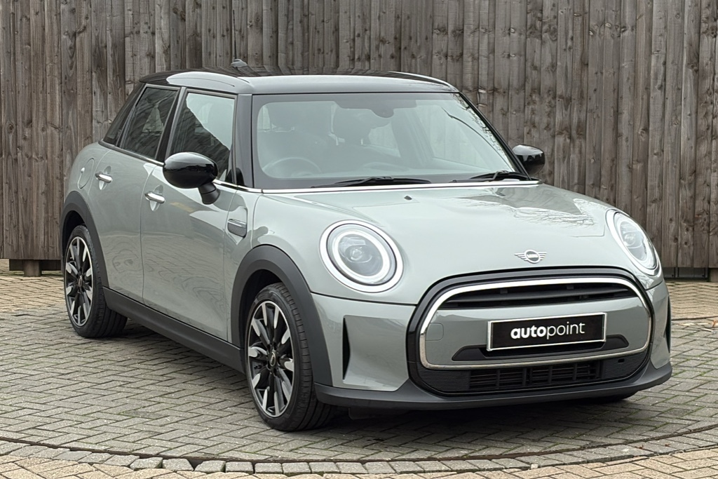 Mini Hatch 1.5 Cooper Exclusive 136 Ps Grey