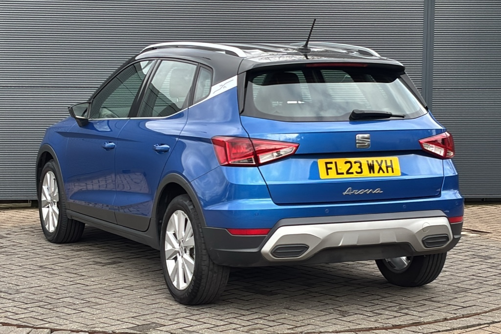 Seat Arona 1.0 Tsi 110 Xperience 110 Ps FL23WXH Blue #3