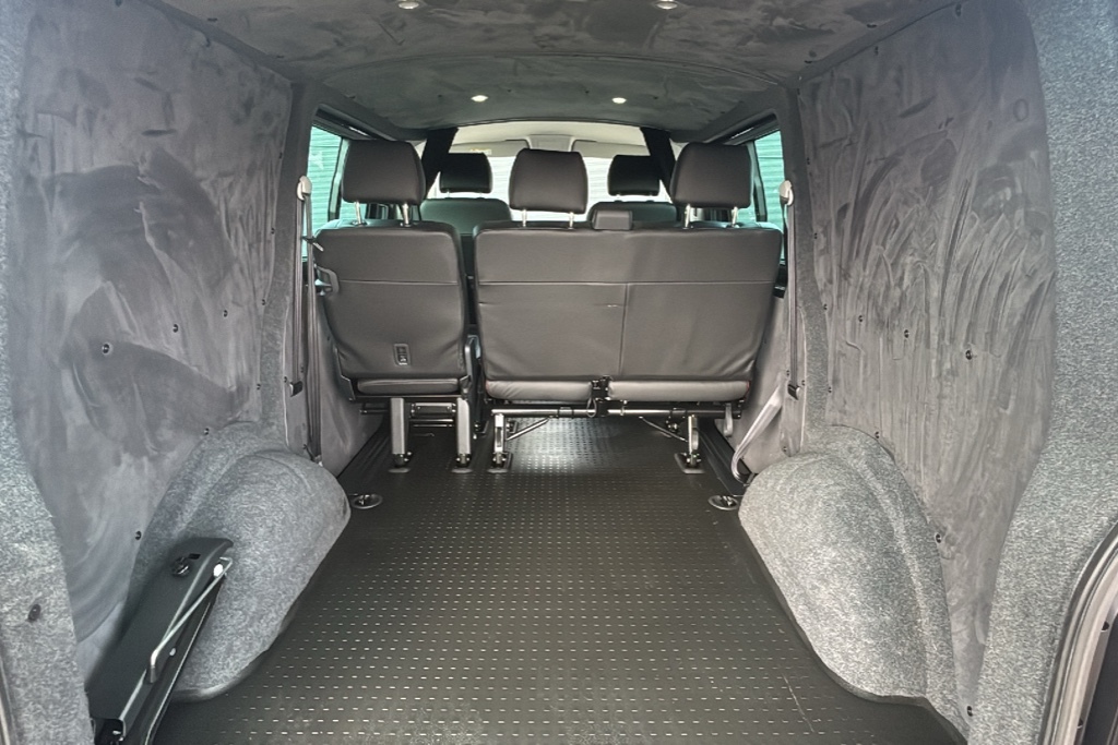 Volkswagen Transporter Sportline 2.0 Bitdi T32 Sportline Black Edition Panel Van Grey #12
