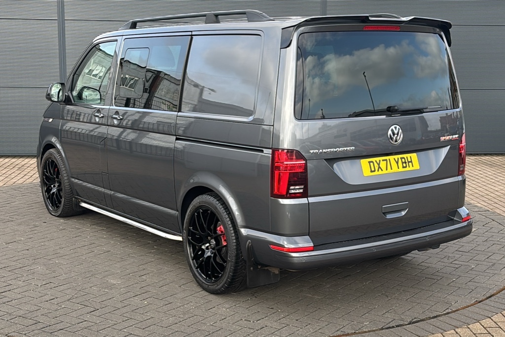 Volkswagen Transporter Sportline 2.0 Bitdi T32 Sportline Black Edition Panel Van Grey #3