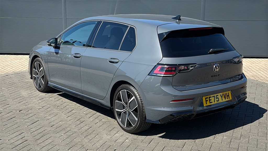 Volkswagen Golf 1.5 Etsi 150 Black Edition Dsg 150 Ps FE75YVH Grey #3