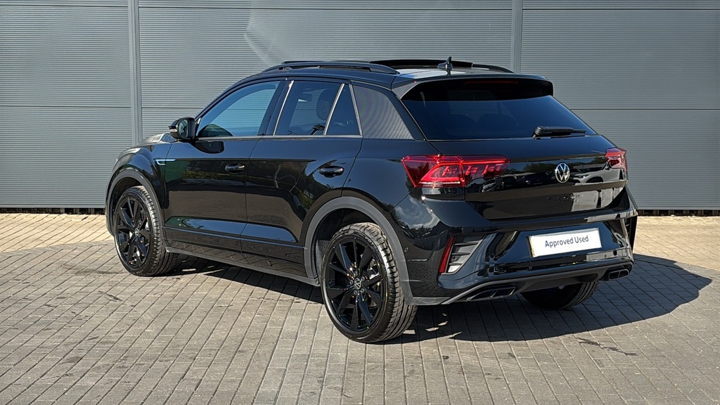 Volkswagen T-Roc 1.5 Tsi Black Edition Plus 150 Ps MC75VRP Black #3