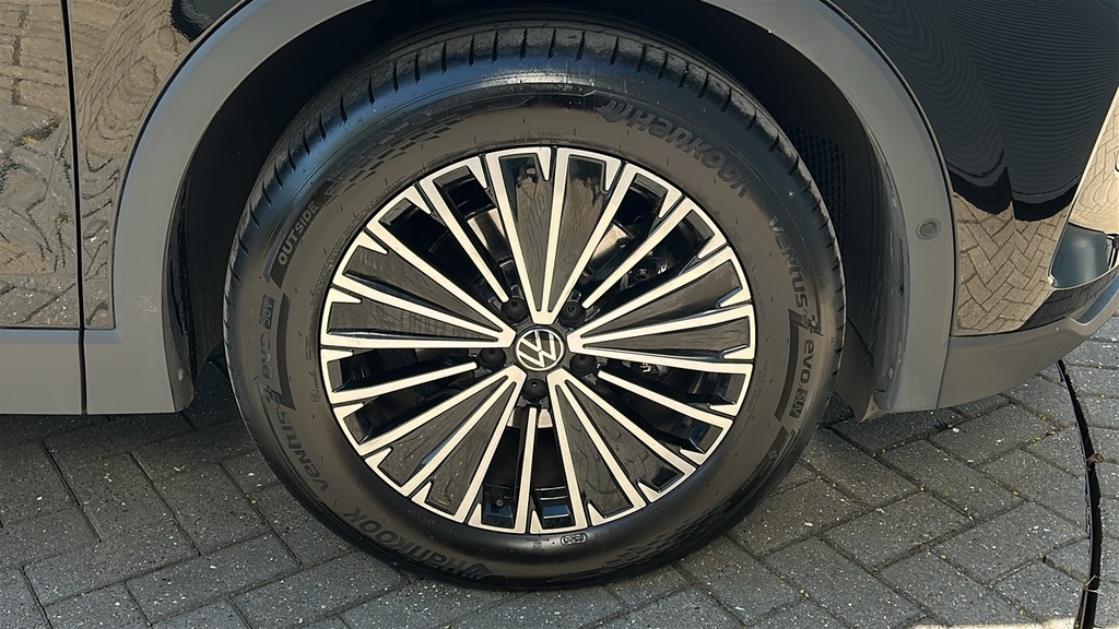 Volkswagen Tiguan 1.5 Etsi 150 Match Dsg 150 Ps FN75KLK Black #5