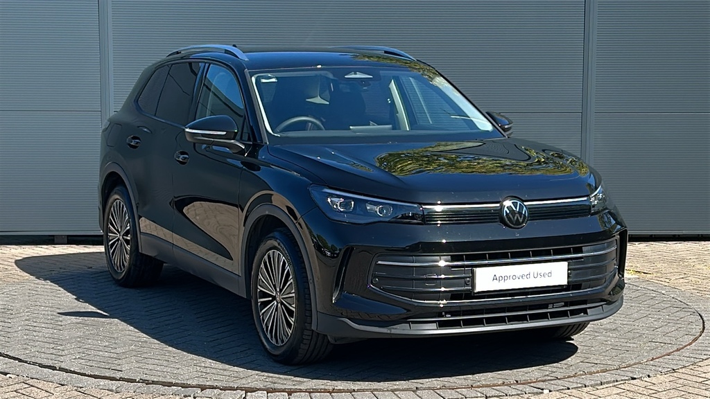 Volkswagen Tiguan 1.5 Etsi 150 Match Dsg 150 Ps FN75KLK Black