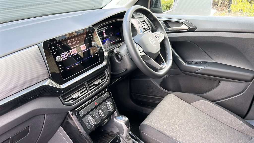 Volkswagen T-Cross 1.0 Tsi 115 Match Dsg 115 Ps FE75YWA Black #2
