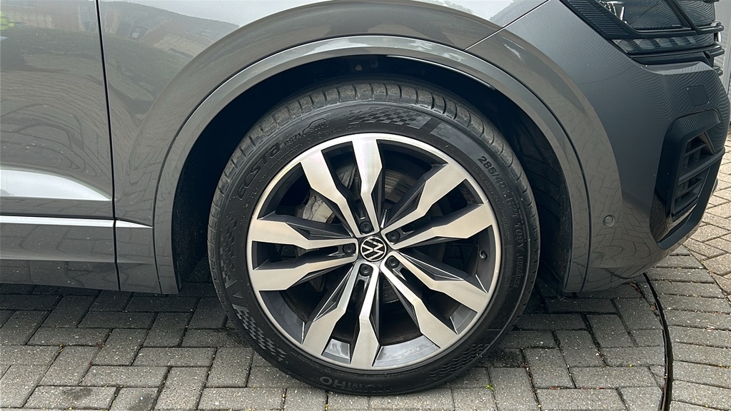 Volkswagen Touareg 3.0 V6 Tdi 4Motion Black Edition Tip 286 YD70HAU Grey #5