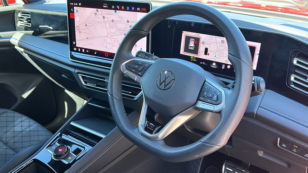 Volkswagen Tiguan 1.5 Etsi 150 R-line Dsg 150 Ps FE25XNL Red #6