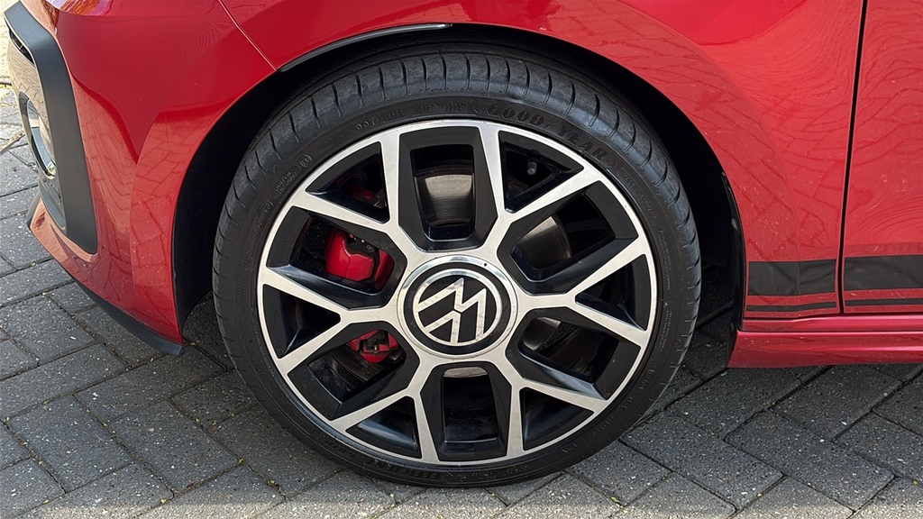 Volkswagen Up 1.0 115Ps Up Gti 115 Ps FL22KGJ Red #5