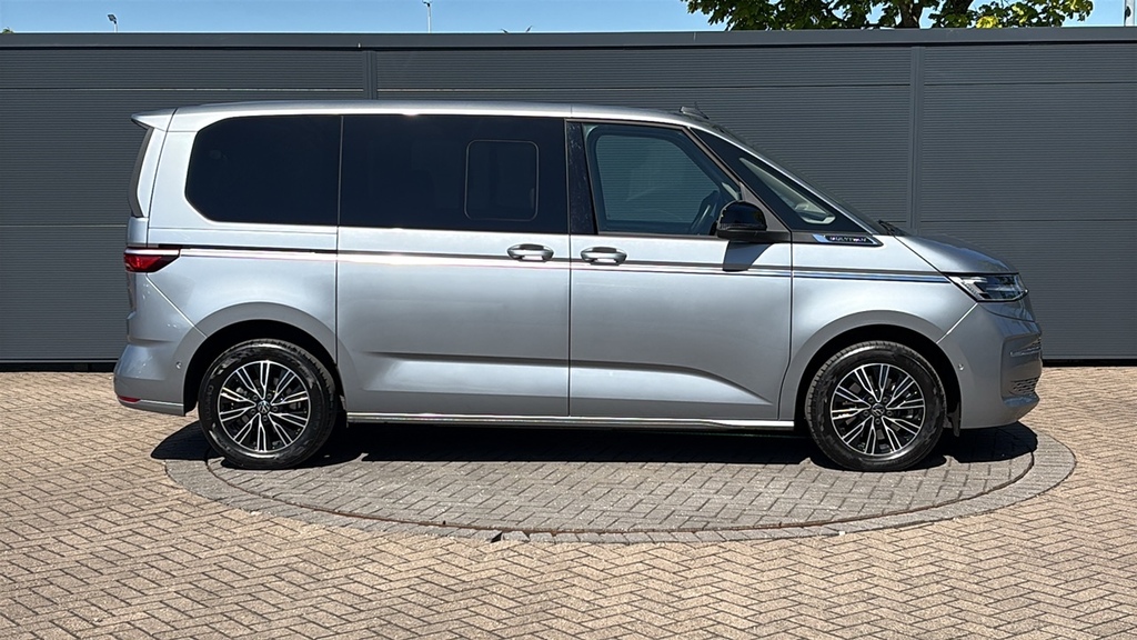 Volkswagen Multivan 2.0 Tsi Style Dsg 6 Seat 204 Ps Silver #4