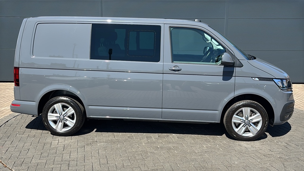 Volkswagen Transporter 2.0 Tdi 150 Highline Kombi Van Dsg 150 Ps FJ24XXH Grey #4