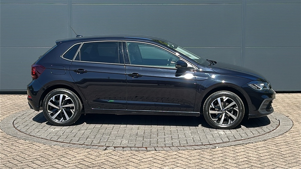 Volkswagen Polo 1.0 Tsi Match 95 Ps FG75XDW Black #4