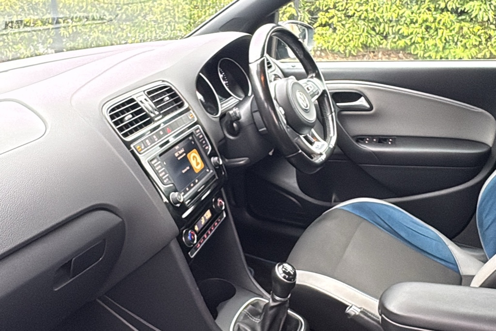 Volkswagen Polo 1.4 Tsi Act Bluegt 150 Ps Blue #2