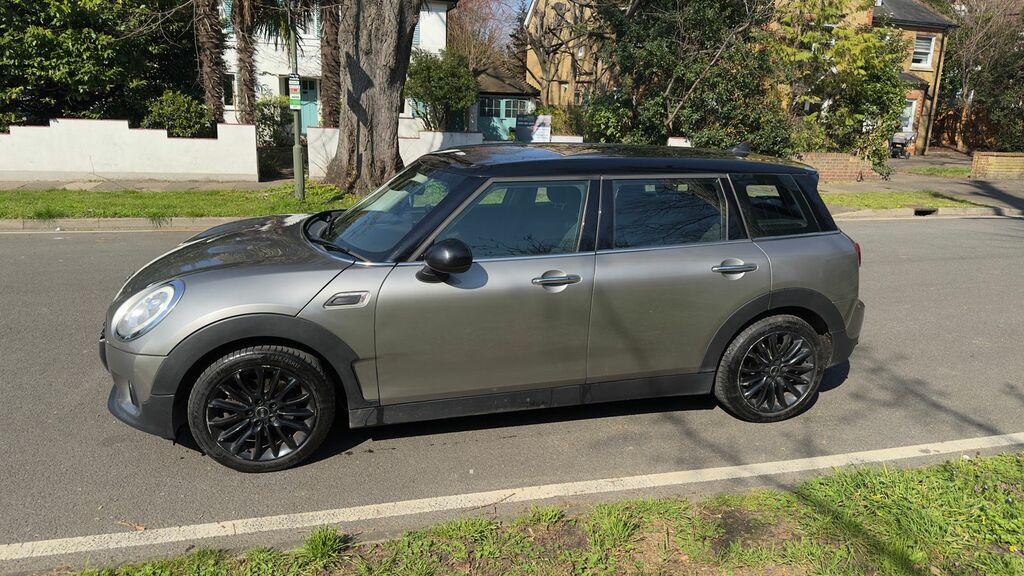 Mini Clubman 1.5 Cooper Estate 6Dr Euro 6 Ss ET67XUD Silver #3