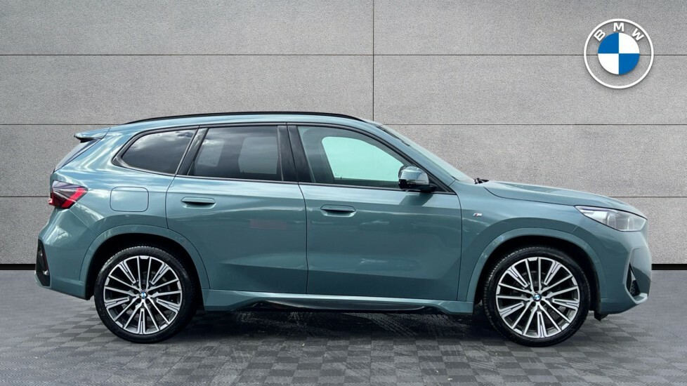 BMW X1 X1 Sdrive 18D M Sport Premier Pro AJ72DLD Green #5