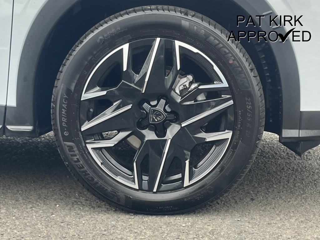 Peugeot 3008 1.2 Hybrid 145 Gt E-dsc6 CY75DFU White #6