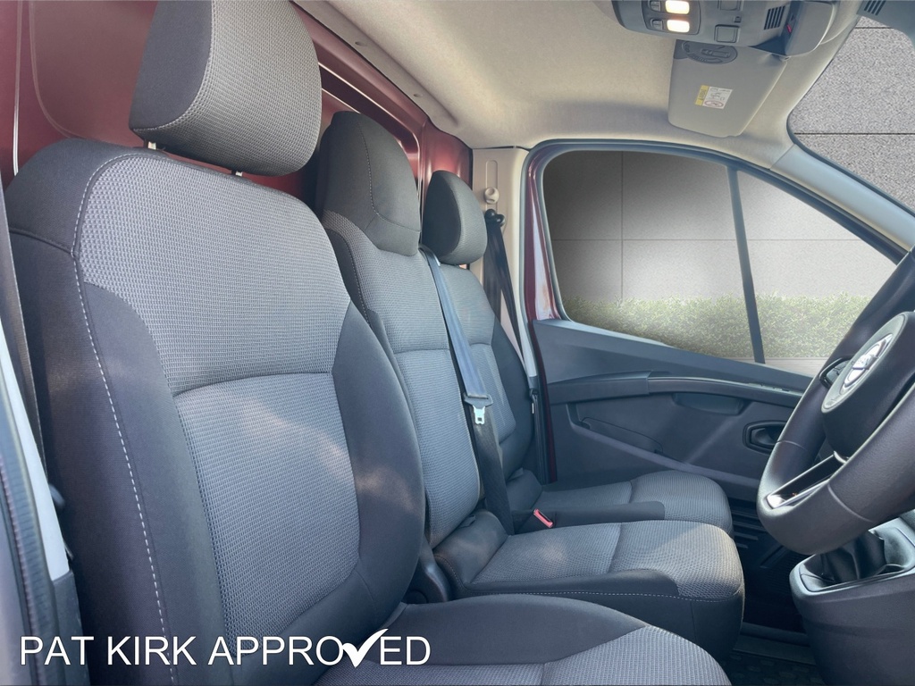 Nissan Primastar 2.0 Dci 130Ps H1 Acenta Van CVZ1154 Red #5