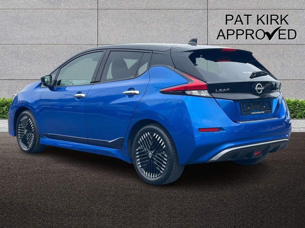 Nissan Leaf 110Kw Tekna 39Kwh LV23JFY Blue #2