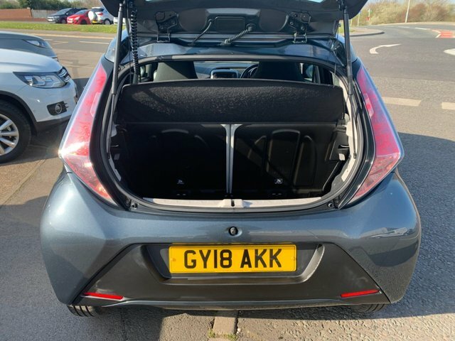 Toyota Aygo 2018 1.0 Vvt-i X-play Hatchback GY18AKK Grey #6