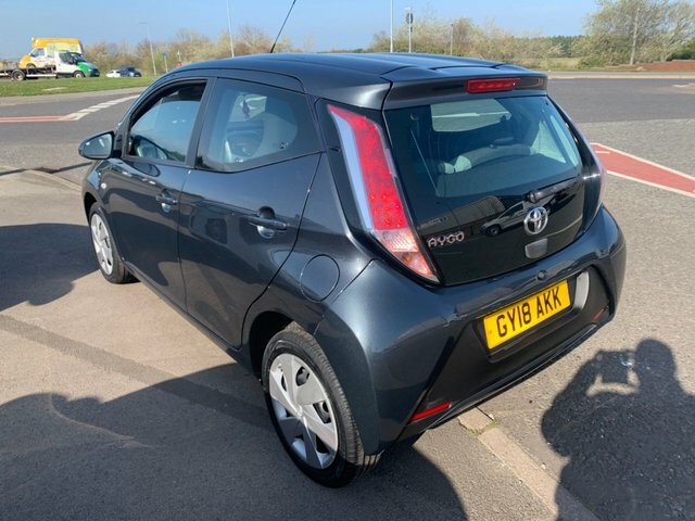 Toyota Aygo 2018 1.0 Vvt-i X-play Hatchback GY18AKK Grey #4
