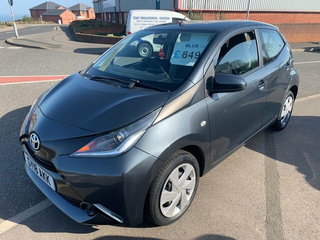 Toyota Aygo 2018 1.0 Vvt-i X-play Hatchback GY18AKK Grey #3