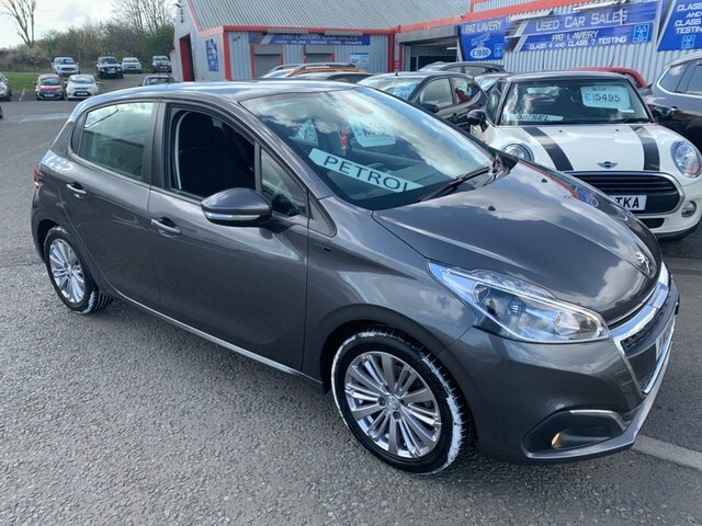 Peugeot 208 2019 Grey
