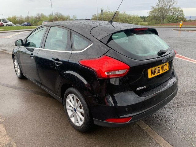 Ford Focus 2016 1.5 Tdci Titanium Hatchback MK16VCZ Black #3