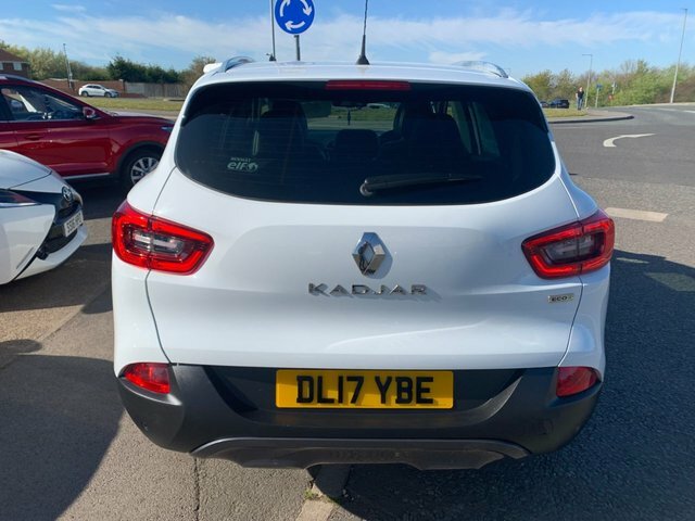 Renault Kadjar 2017 1.5 Dci Signature S Nav Suv DL17YBE White #5