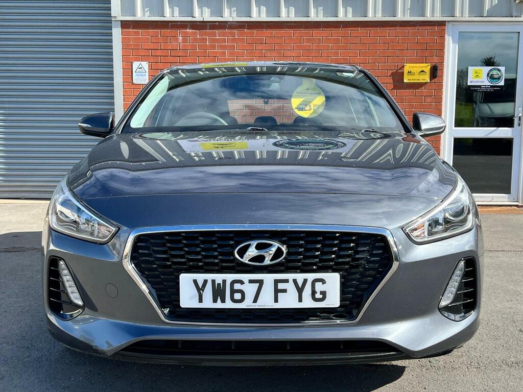 Hyundai I30 1.6 Crdi Blue Drive Se Euro 6 Ss Grey #3