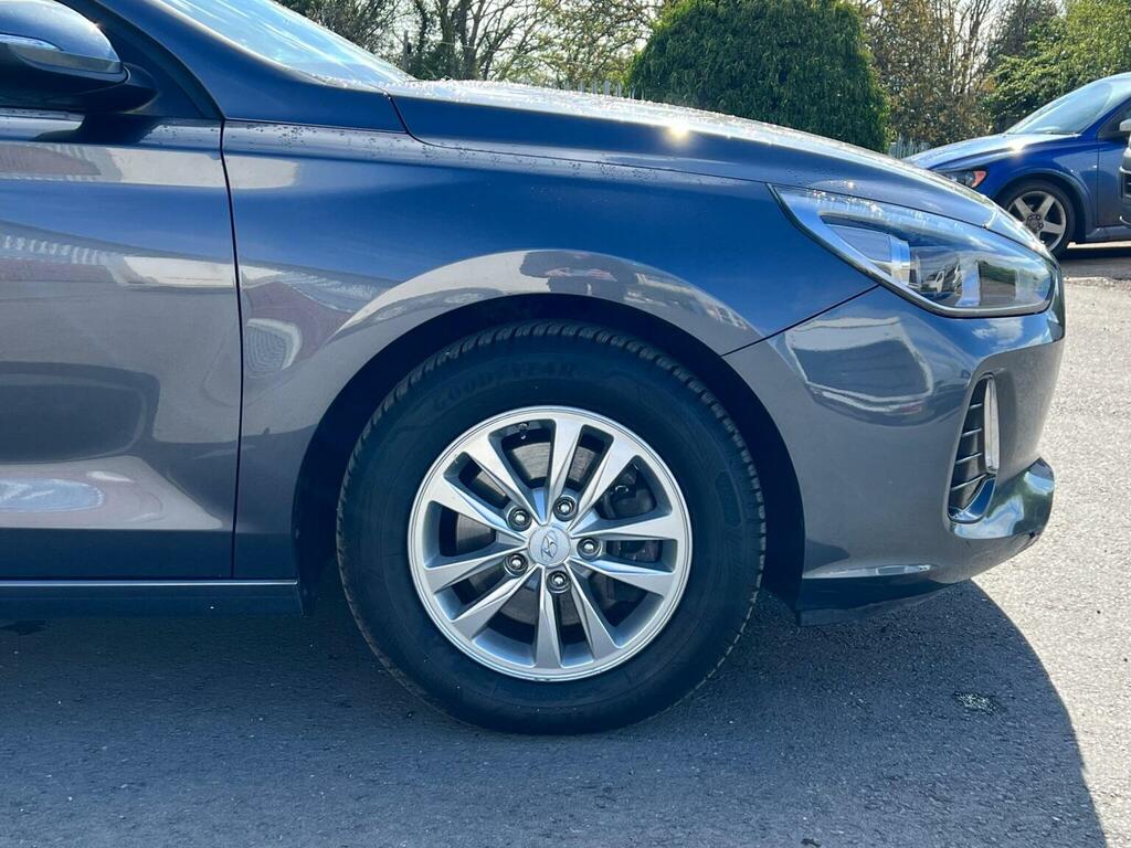 Hyundai I30 1.6 Crdi Blue Drive Se Euro 6 Ss Grey #6