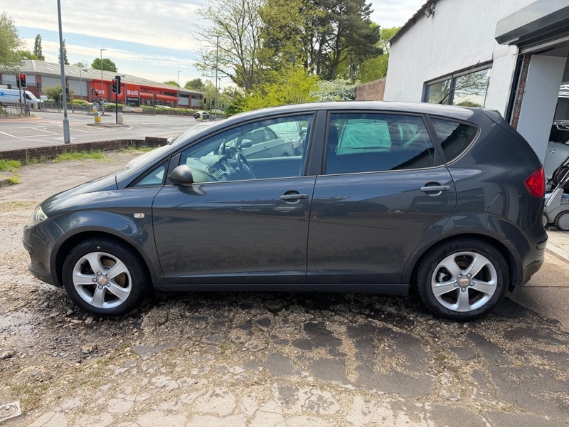 Seat Altea Reference Sport Red #8