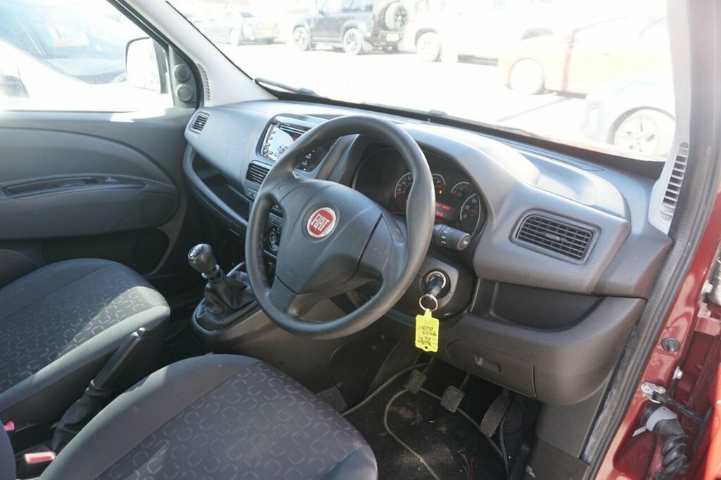 Fiat Doblo 1.4 16V Mylife Estate White #11