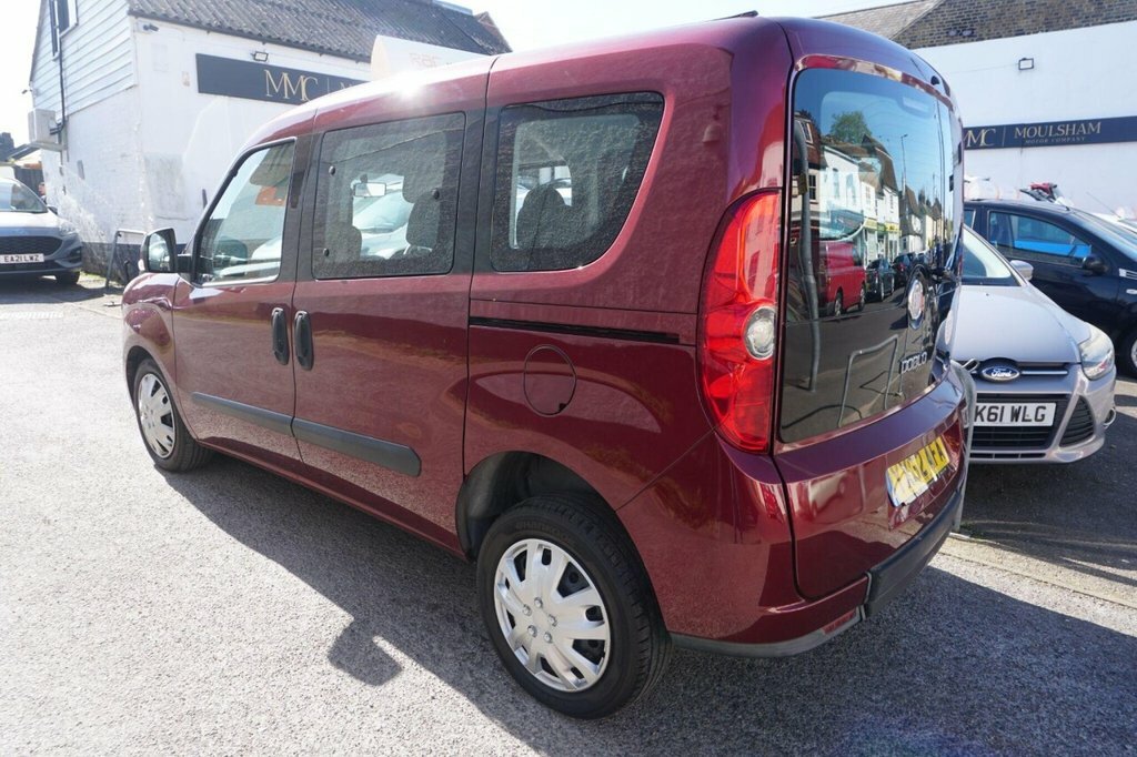 Fiat Doblo 1.4 16V Mylife Estate White #8