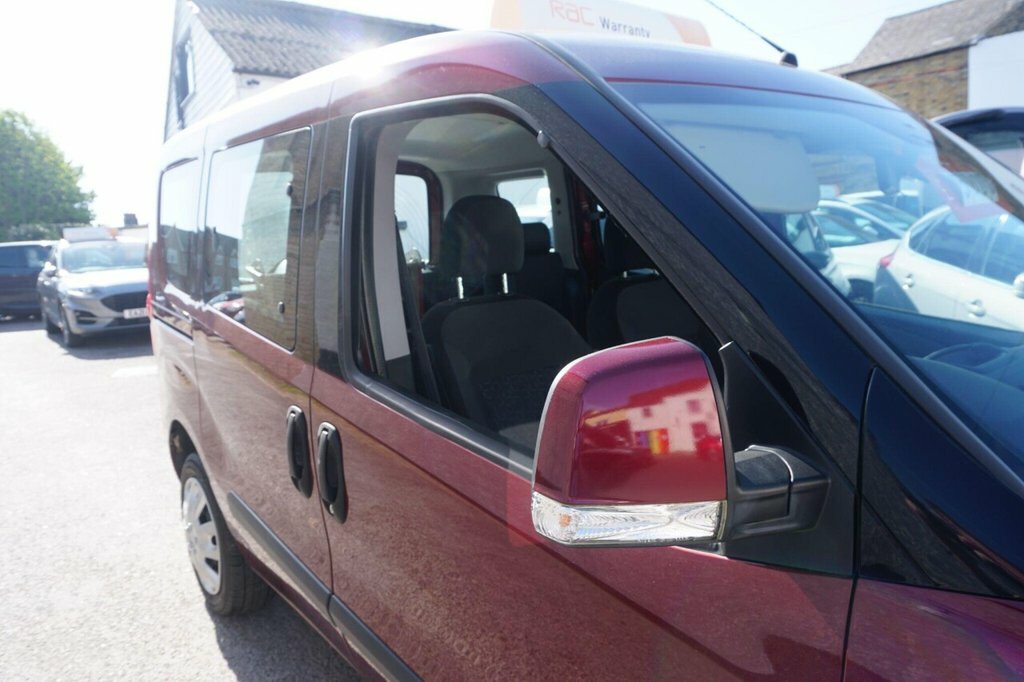 Fiat Doblo 1.4 16V Mylife Estate White #4