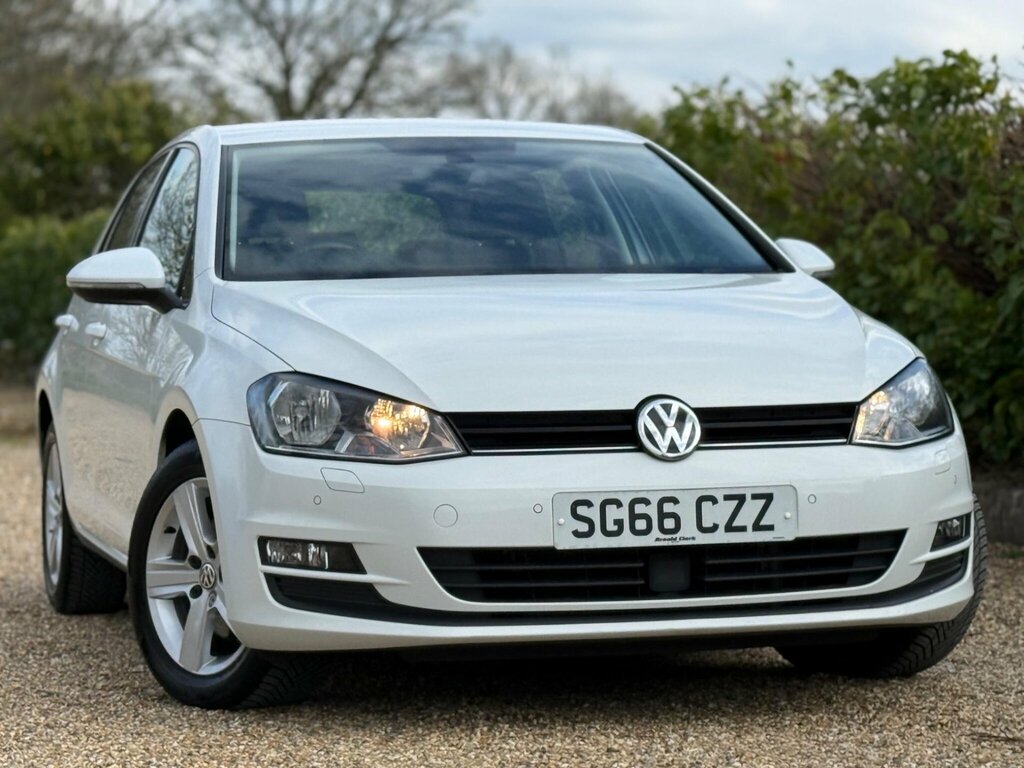 Volkswagen Golf 1.4 Tsi Bluemotion Tech Match Edition Euro 6 Ss White