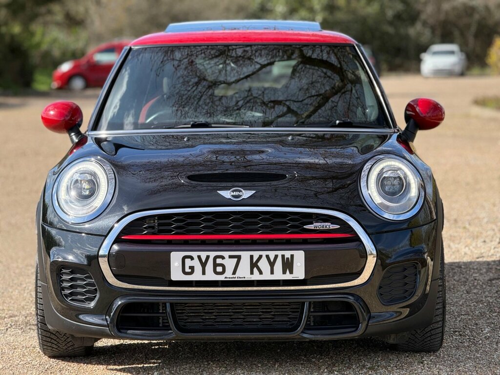 Mini Hatch 2.0 John Cooper Works Euro 6 Ss GY67KYW Black #2