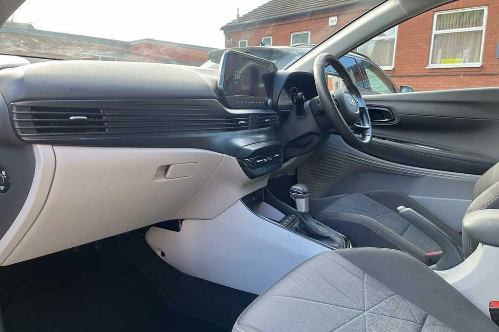 Hyundai Bayon 1.0 T-gdi 48Volt Mhev Ultimate Dct FH72LFD Silver #2