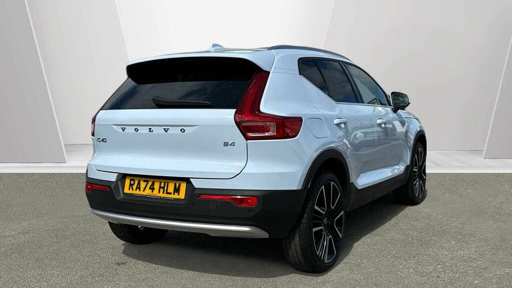 Volvo XC40 Ultra, B4 Mild Hybrid, Bright RA74HLM Blue #2