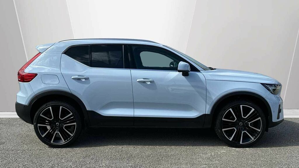 Volvo XC40 Ultra, B4 Mild Hybrid, Bright RA74HLM Blue #3
