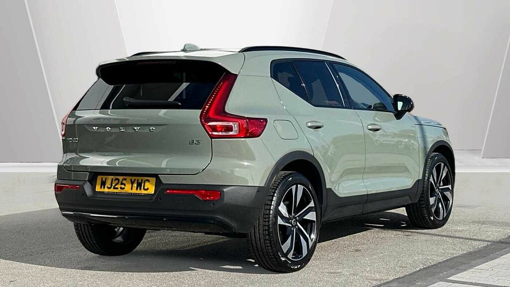 Volvo XC40 Ultra, B3 Mild Hybrid, Dark WJ25YWC Green #2