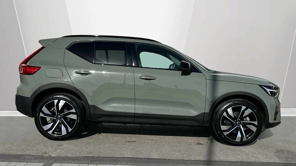 Volvo XC40 Ultra, B3 Mild Hybrid, Dark WJ25YWC Green #3