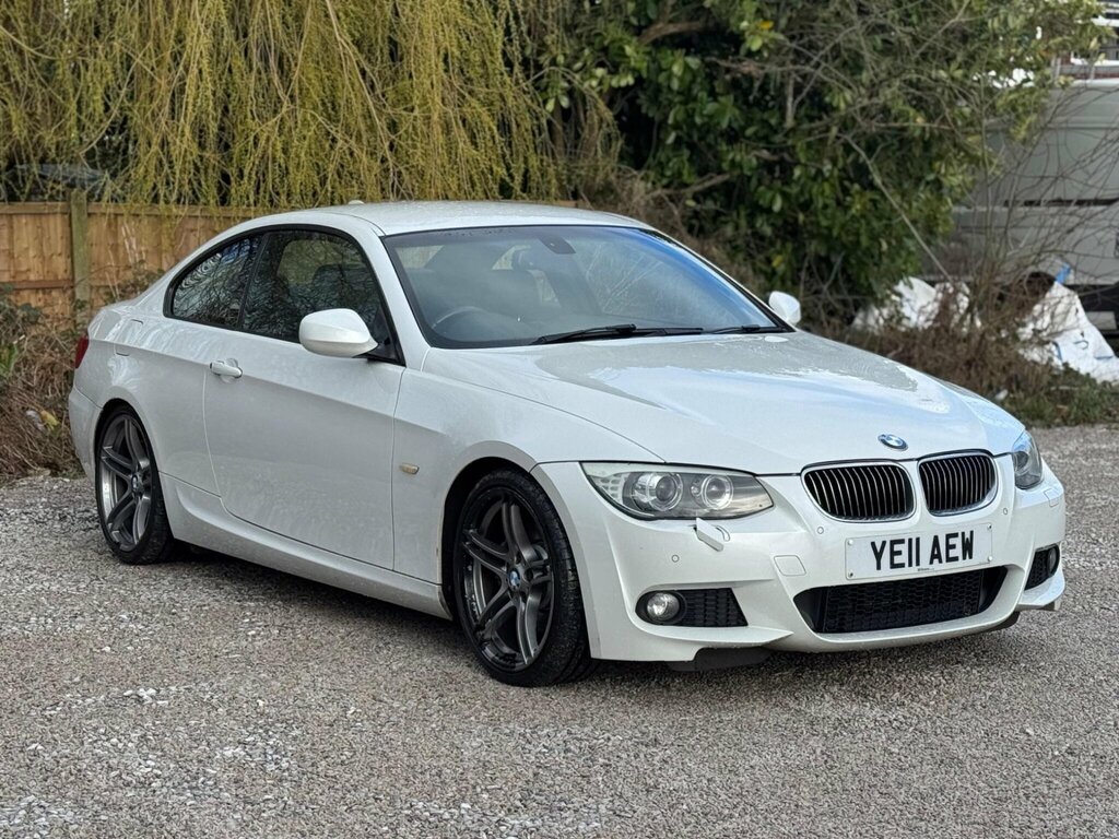 BMW 3 Series 3.0 330I M Sport Steptronic Euro 5 White #3