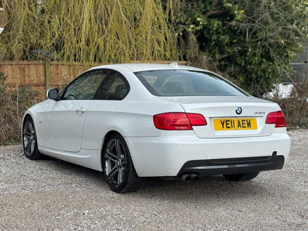 BMW 3 Series 3.0 330I M Sport Steptronic Euro 5 White #6