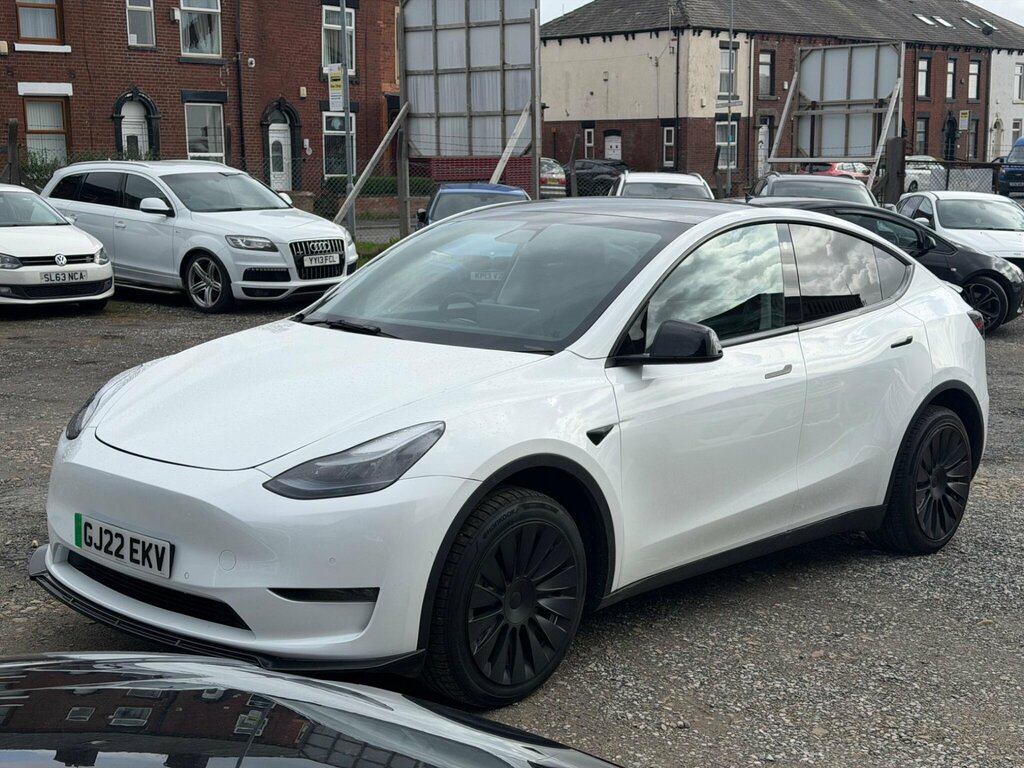 Tesla Model Y Dual Motor Long Range 4Wde GJ22EKV White #2